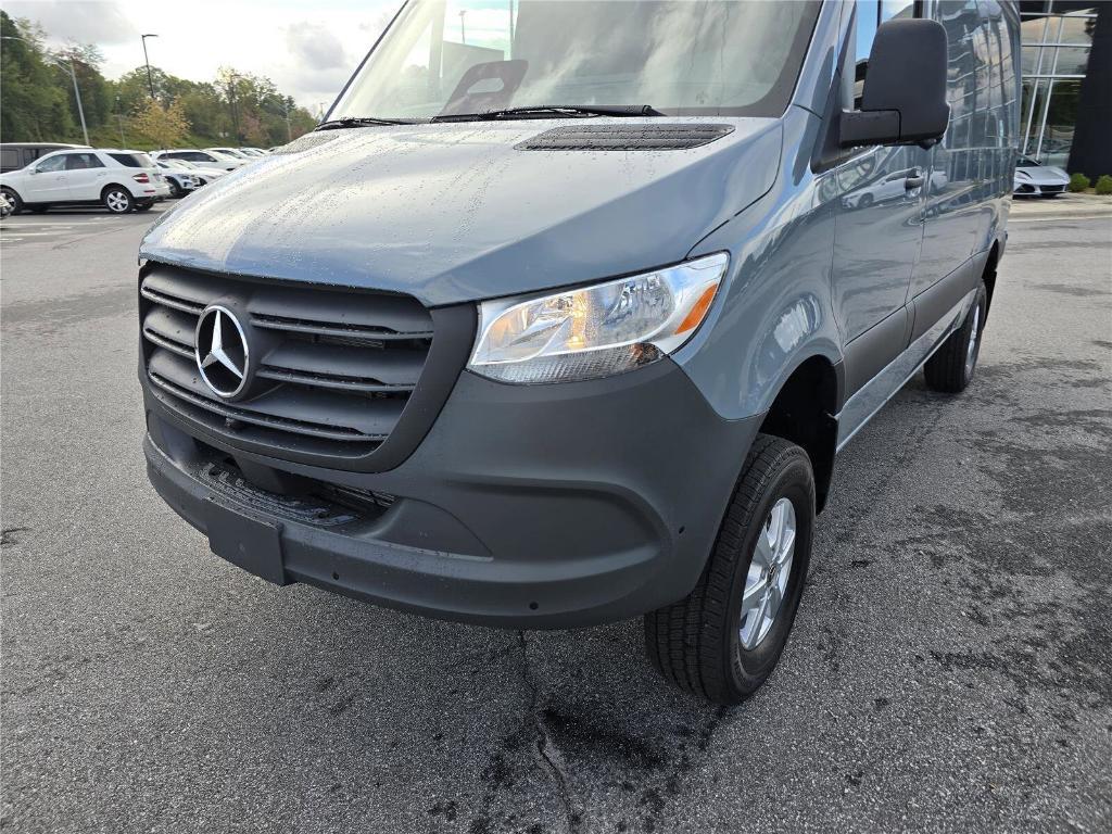 new 2026 Mercedes-Benz Sprinter 2500 car, priced at $75,143