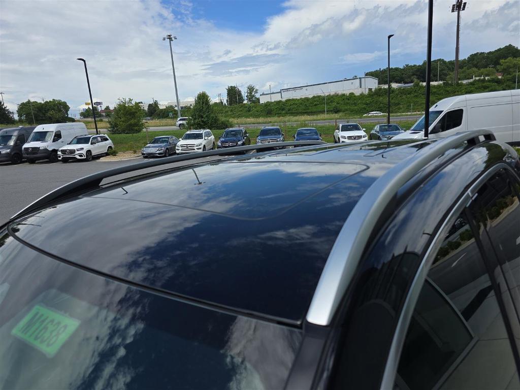 new 2025 Mercedes-Benz GLE 350 car, priced at $67,255