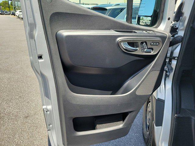 new 2024 Mercedes-Benz Sprinter 2500 car, priced at $69,654