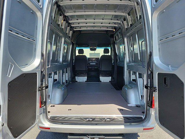 new 2024 Mercedes-Benz Sprinter 2500 car, priced at $69,654