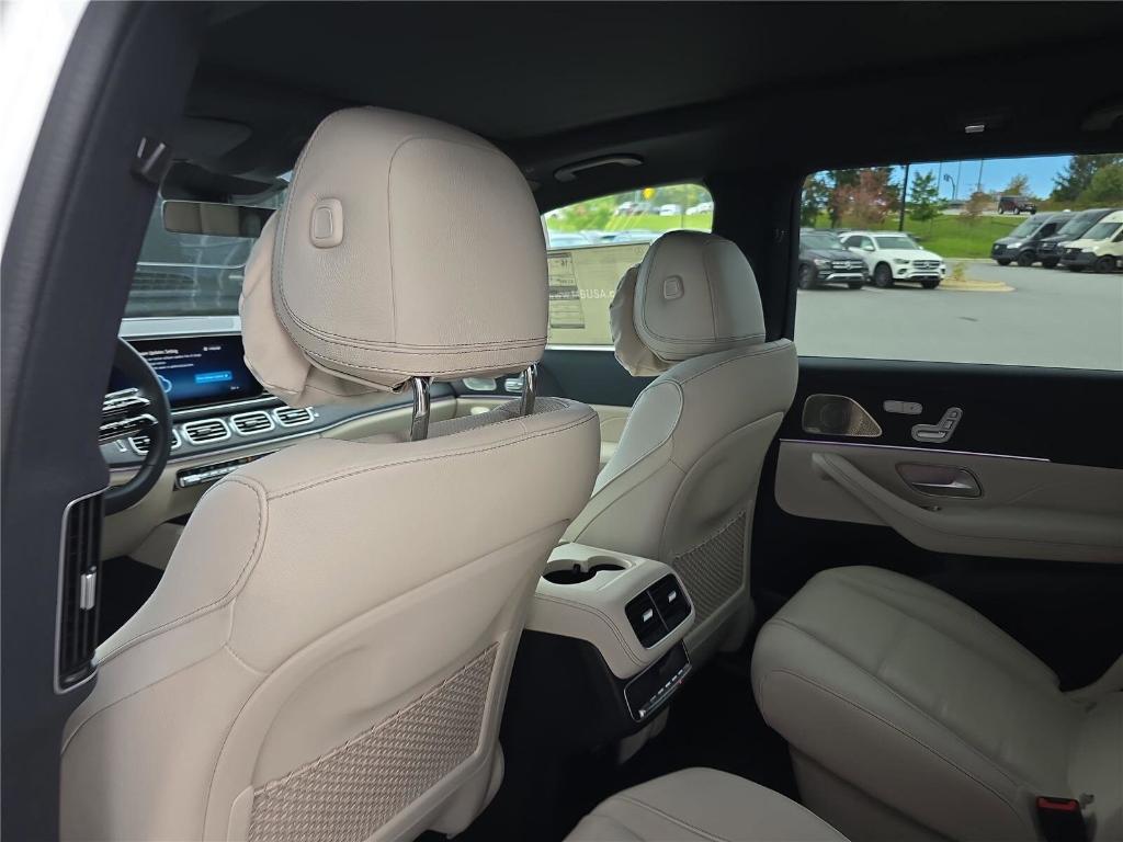 new 2026 Mercedes-Benz GLS 580 car, priced at $121,385