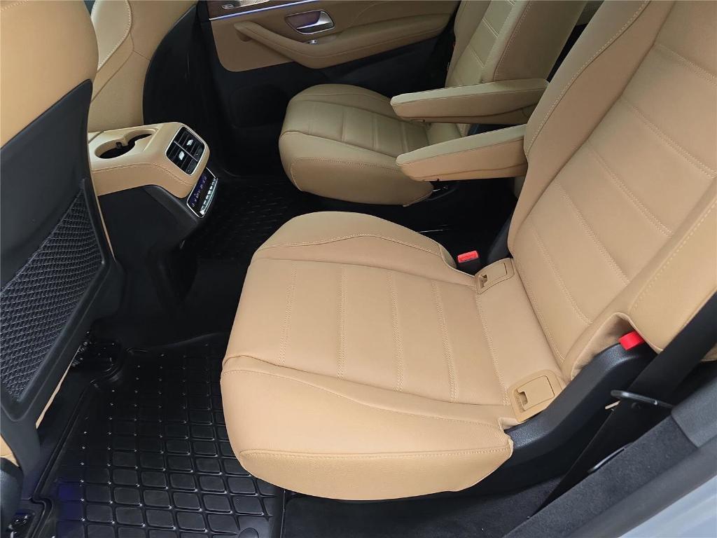 new 2026 Mercedes-Benz GLS 450 car, priced at $102,800