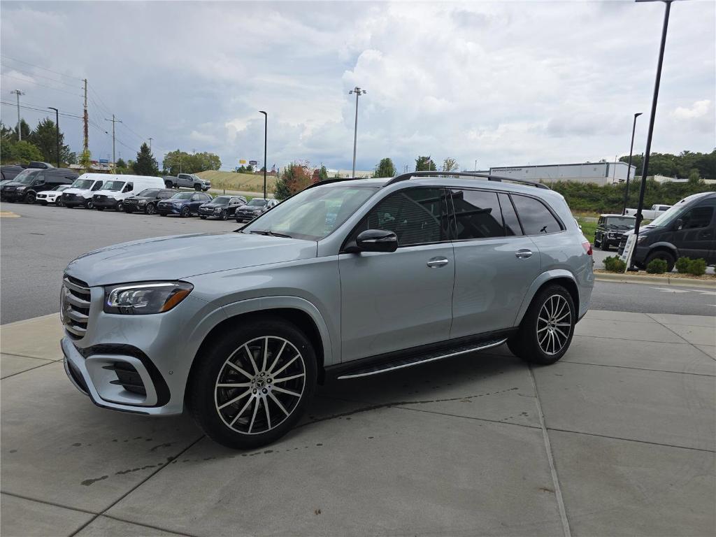 new 2026 Mercedes-Benz GLS 450 car, priced at $102,800