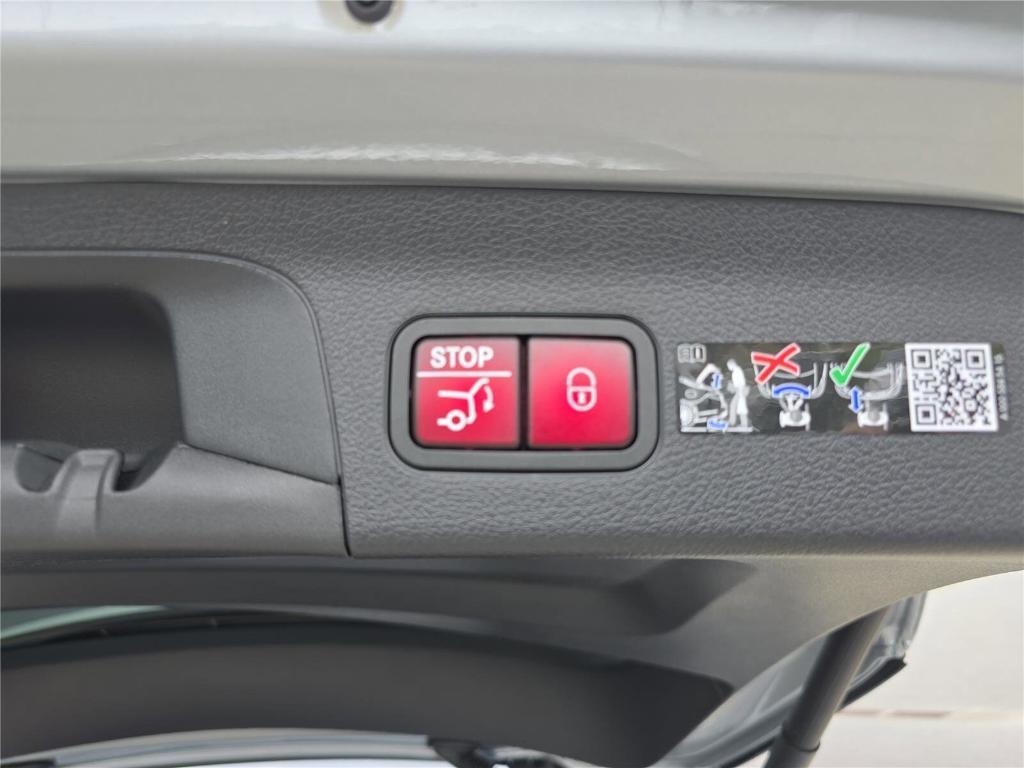 new 2026 Mercedes-Benz GLS 450 car, priced at $102,800