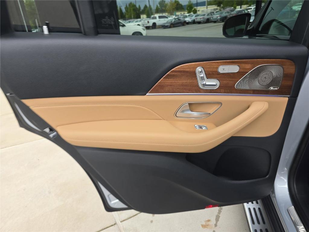 new 2026 Mercedes-Benz GLS 450 car, priced at $102,800