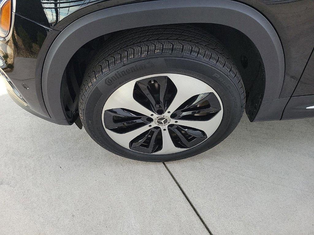 new 2024 Mercedes-Benz GLB 250 car, priced at $55,010