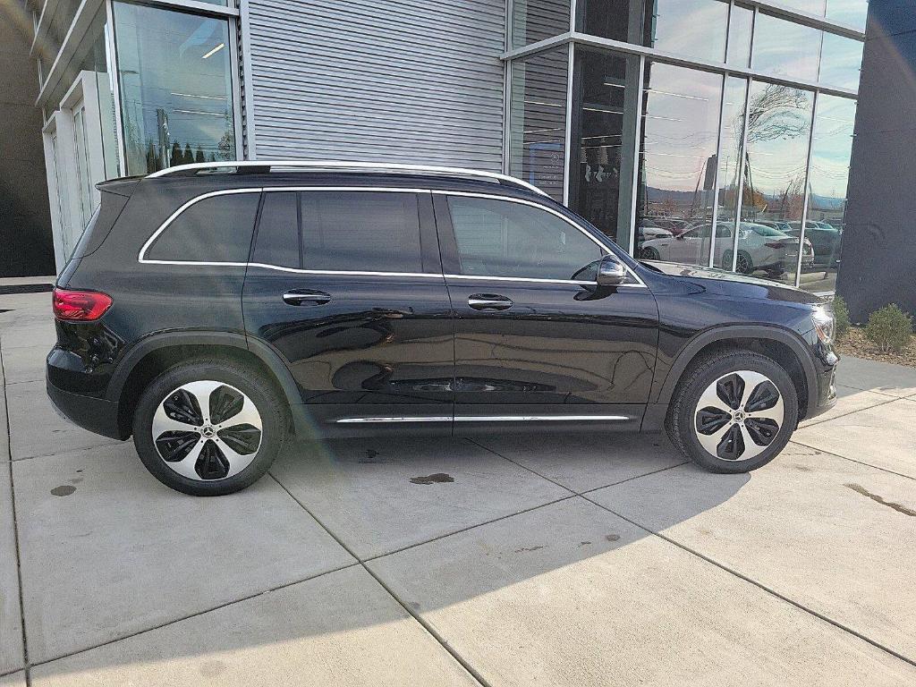 new 2024 Mercedes-Benz GLB 250 car, priced at $55,010