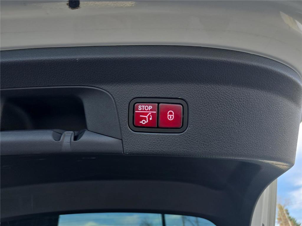 used 2021 Mercedes-Benz AMG GLE 63 car, priced at $74,314