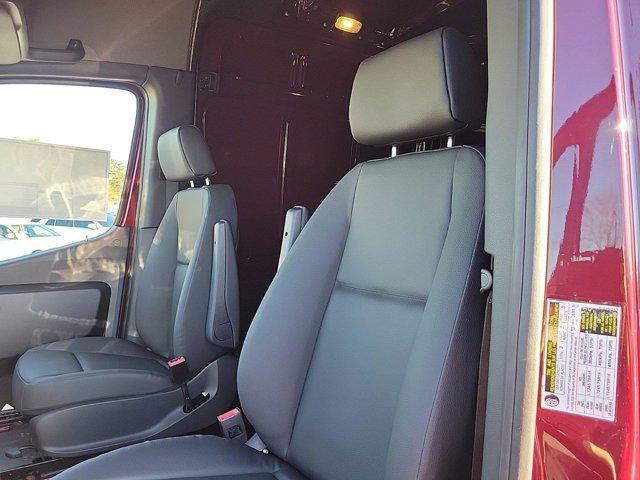 new 2024 Mercedes-Benz Sprinter 2500 car, priced at $71,557