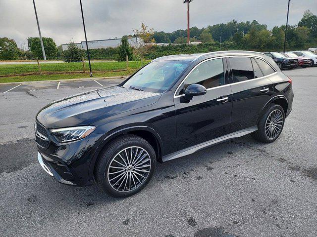 new 2025 Mercedes-Benz GLC 300 car, priced at $63,400