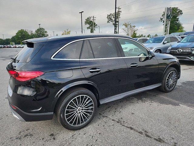 new 2025 Mercedes-Benz GLC 300 car, priced at $63,400