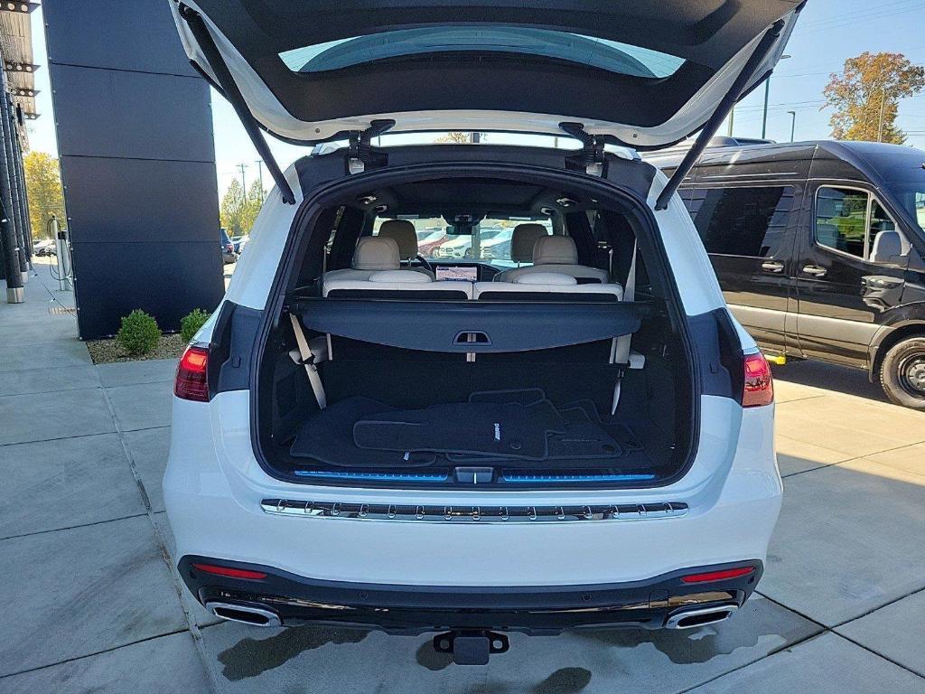 used 2025 Mercedes-Benz GLS 450 car, priced at $92,990