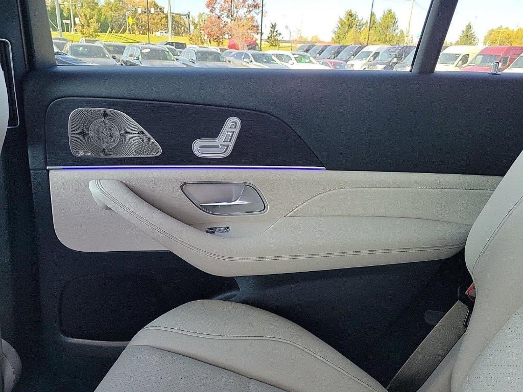 used 2025 Mercedes-Benz GLS 450 car, priced at $92,990