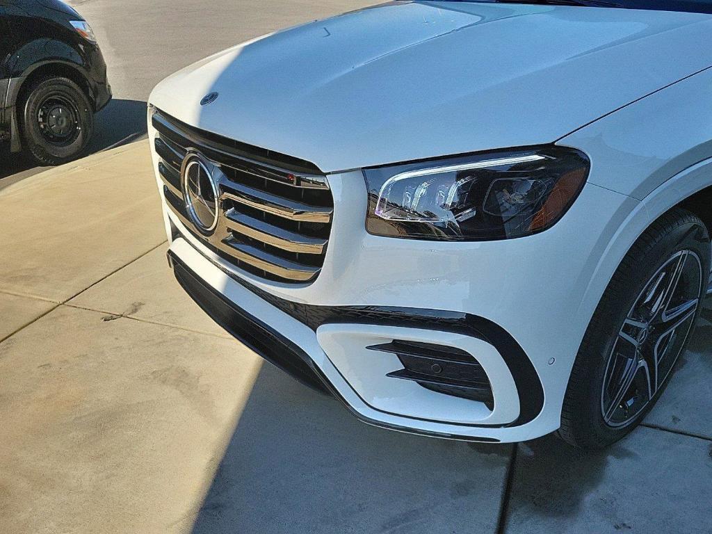 used 2025 Mercedes-Benz GLS 450 car, priced at $92,990