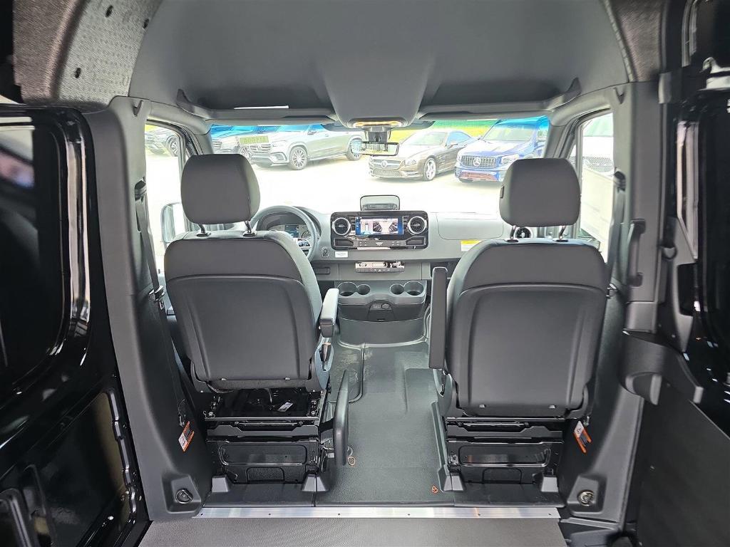 new 2025 Mercedes-Benz Sprinter 2500 car, priced at $78,264
