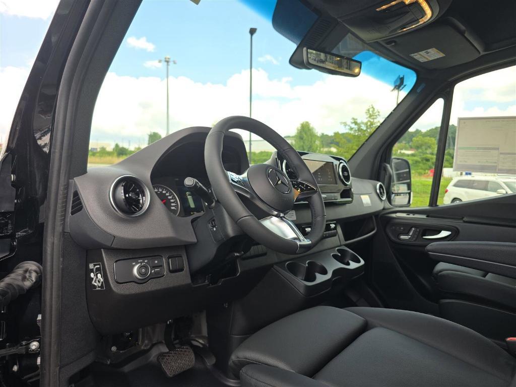 new 2025 Mercedes-Benz Sprinter 2500 car, priced at $78,264