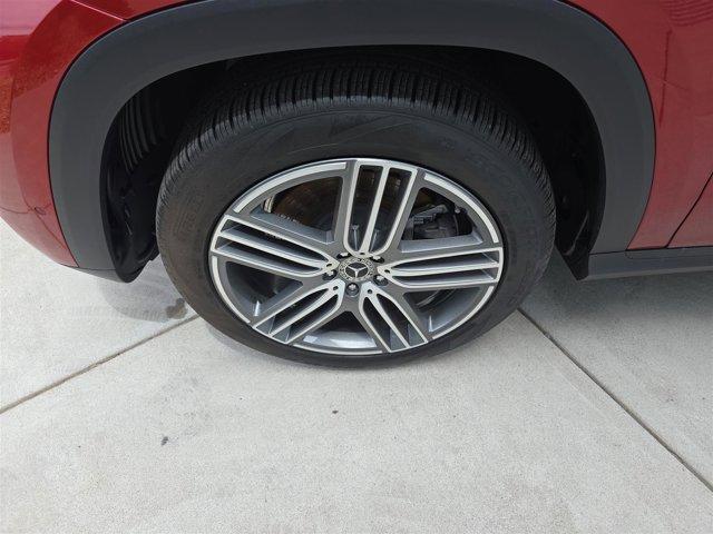 new 2025 Mercedes-Benz GLS 450 car