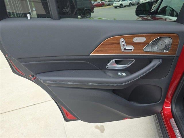 used 2025 Mercedes-Benz GLS 450 car, priced at $91,990