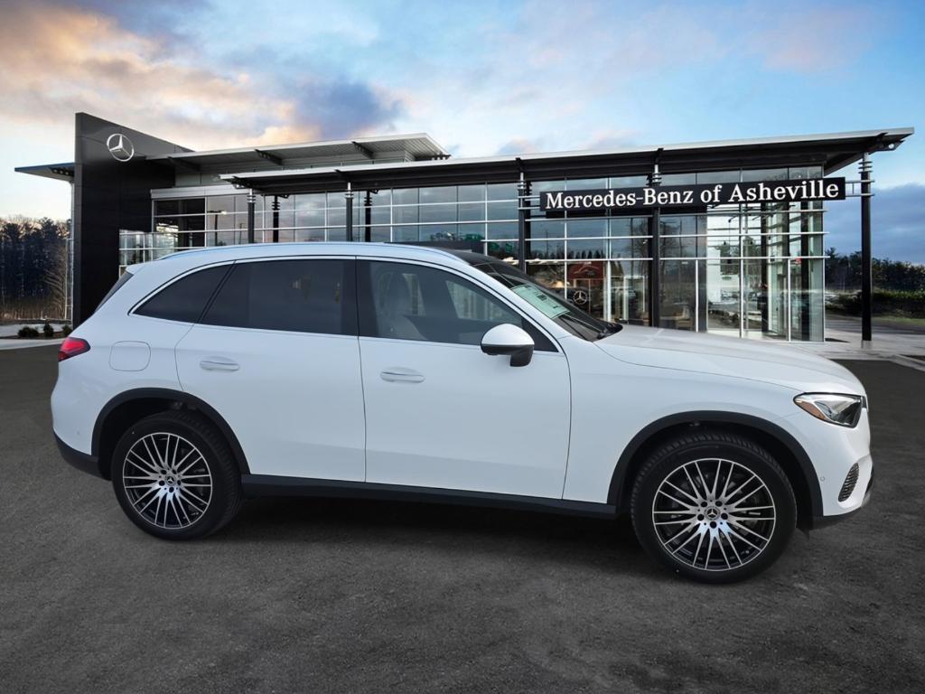 new 2026 Mercedes-Benz GLC 300 car, priced at $56,190