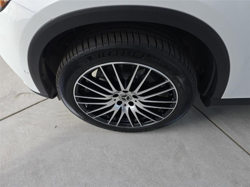 new 2026 Mercedes-Benz GLC 300 car, priced at $56,190