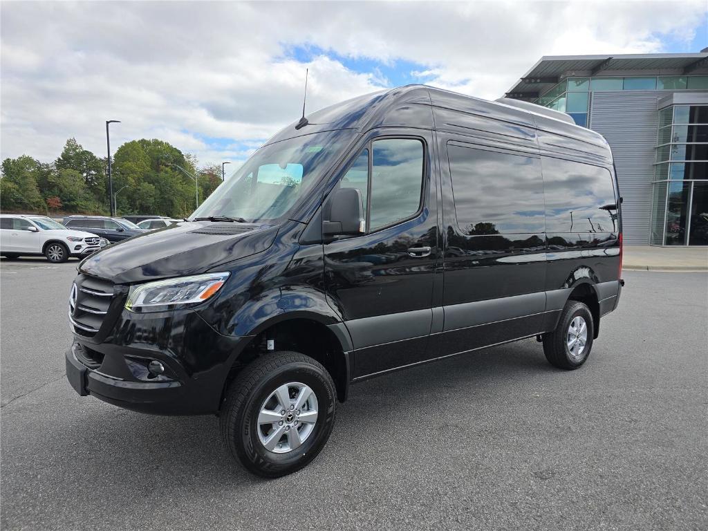 new 2025 Mercedes-Benz Sprinter 2500 car, priced at $90,048