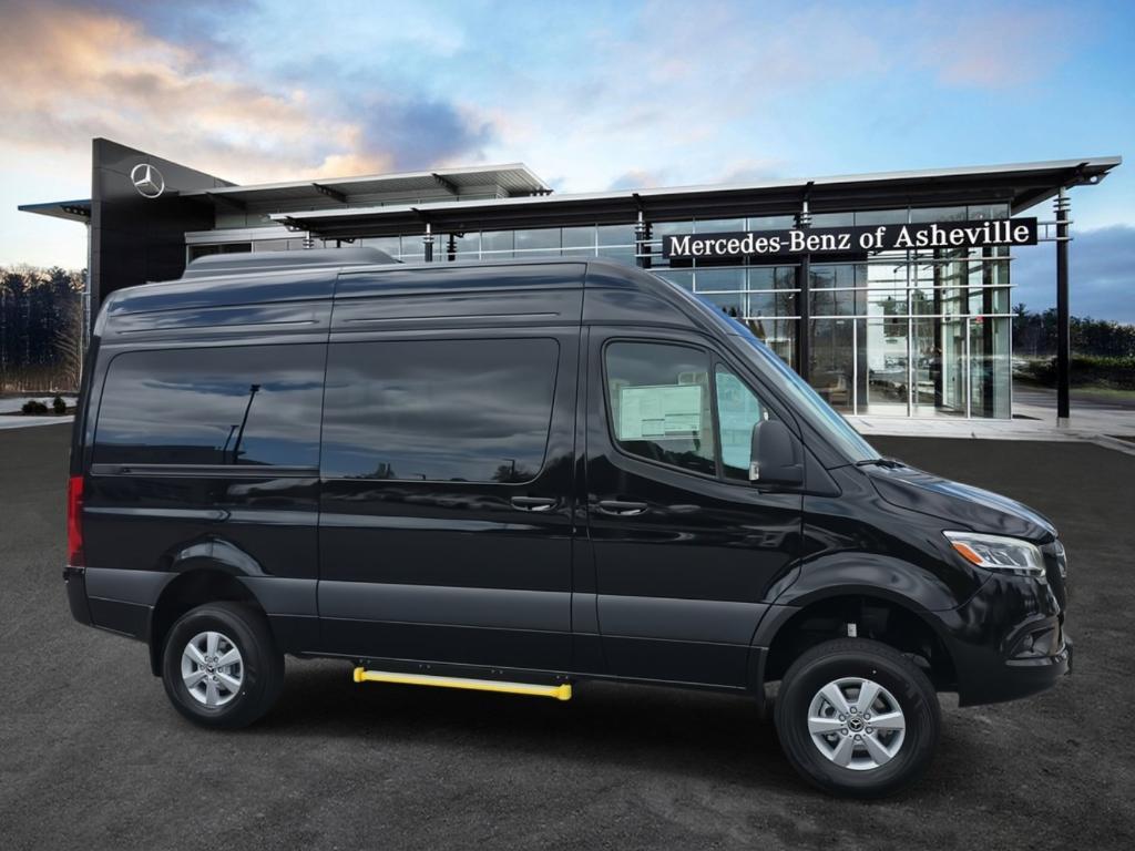 new 2025 Mercedes-Benz Sprinter 2500 car, priced at $90,048