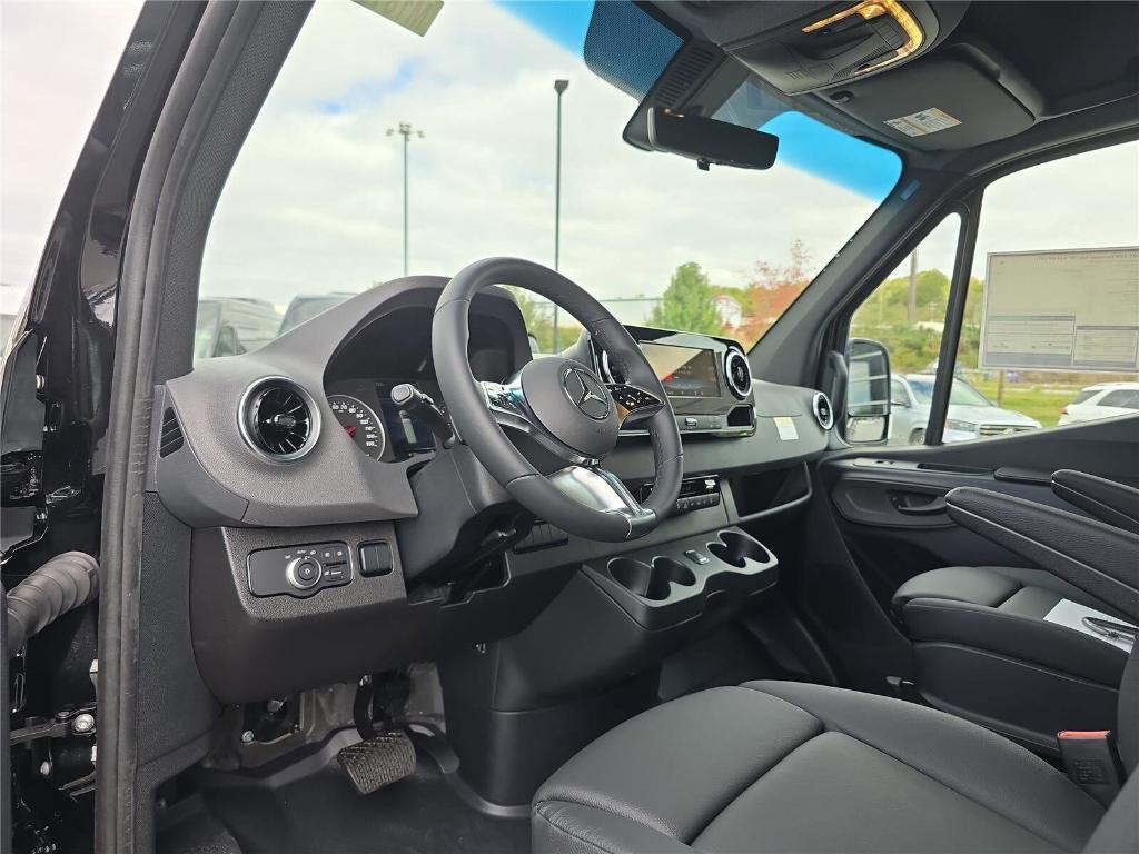 new 2025 Mercedes-Benz Sprinter 2500 car, priced at $90,048