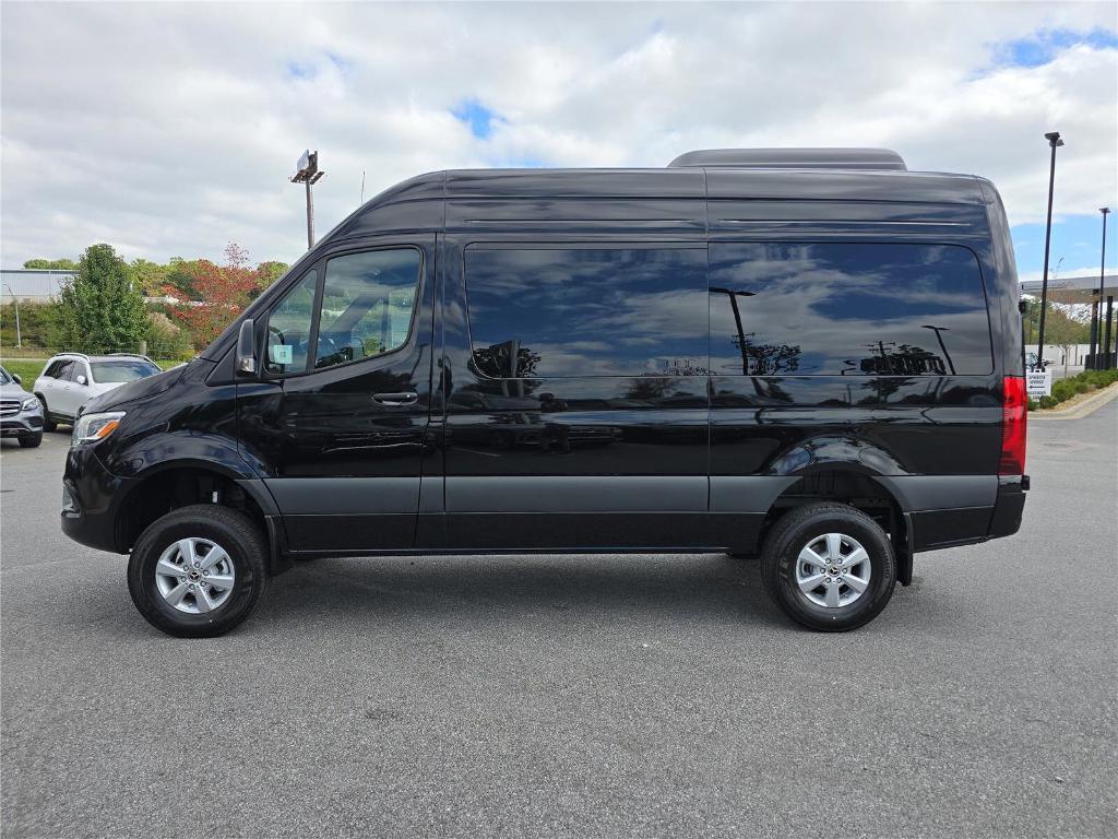 new 2025 Mercedes-Benz Sprinter 2500 car, priced at $90,048