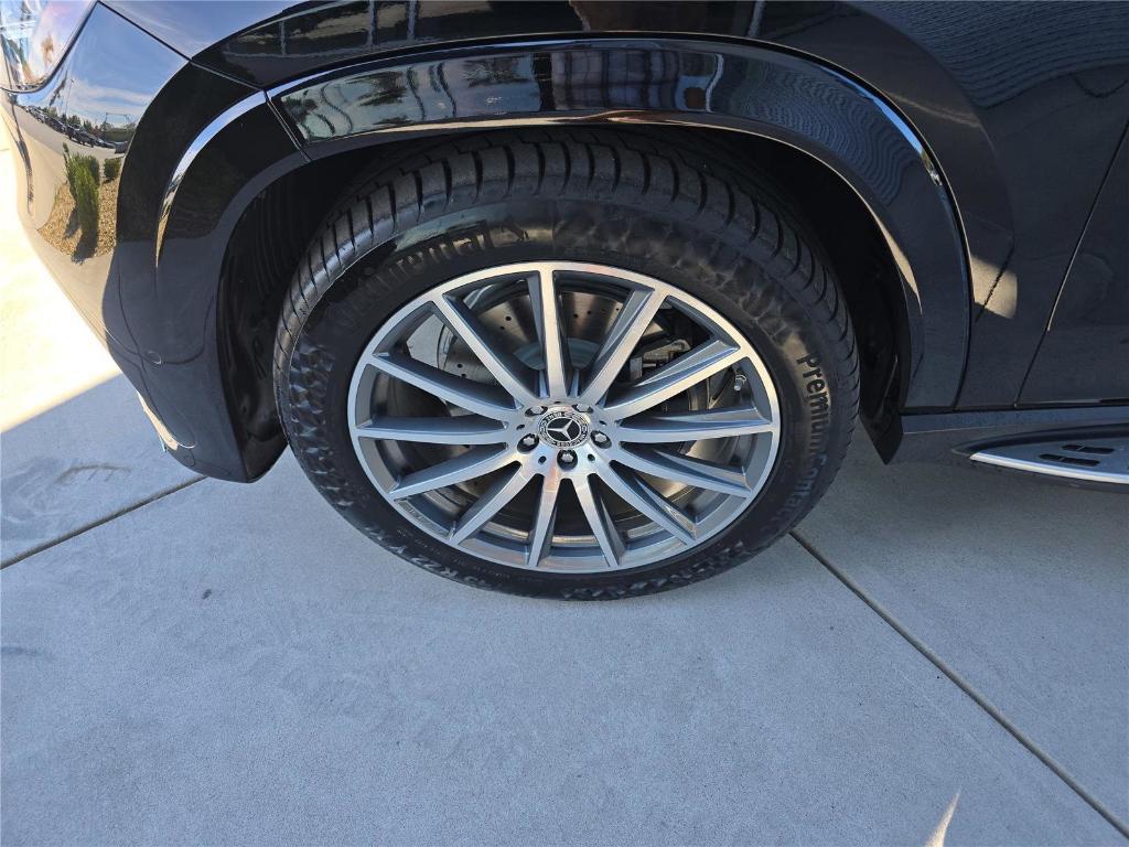 used 2024 Mercedes-Benz GLS 580 car, priced at $86,988
