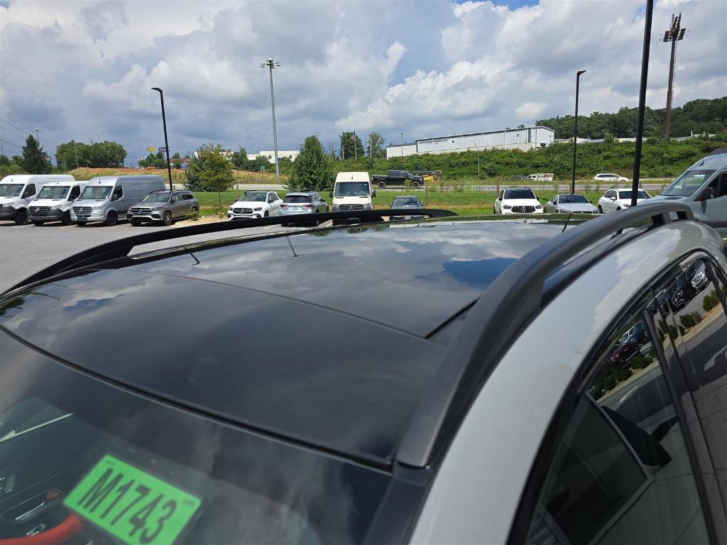 new 2026 Mercedes-Benz AMG GLE 53 car, priced at $100,460