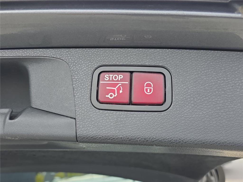 used 2020 Mercedes-Benz E-Class car, priced at $37,453