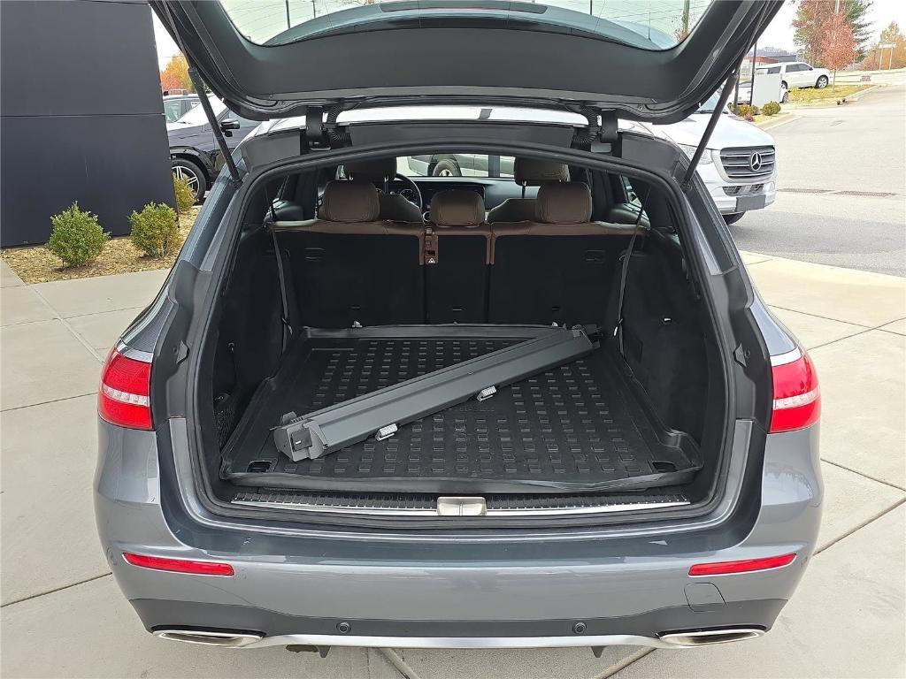 used 2020 Mercedes-Benz E-Class car, priced at $37,453