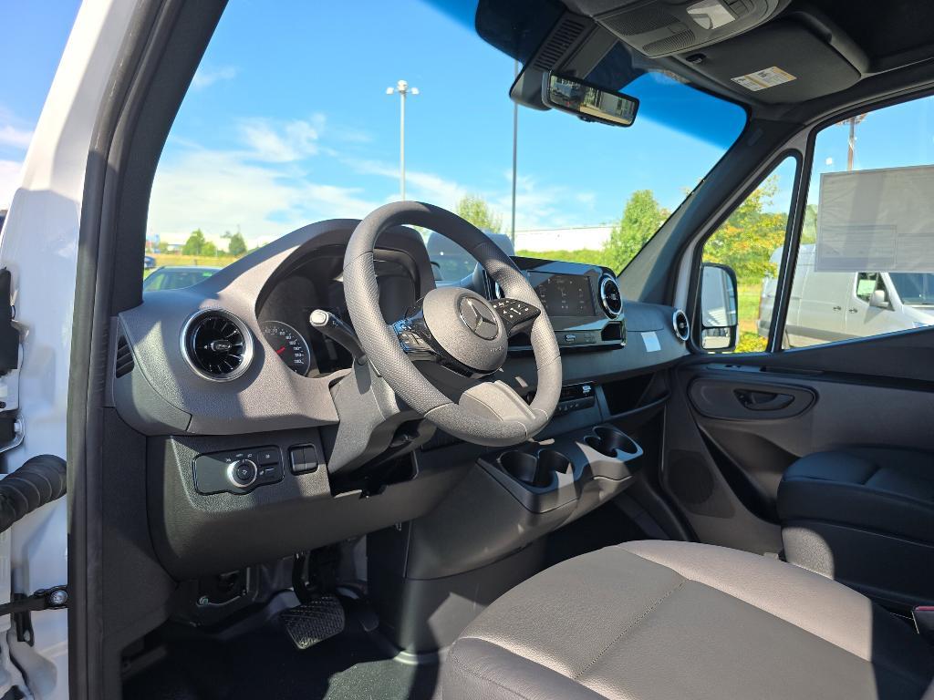 new 2025 Mercedes-Benz Sprinter 2500 car, priced at $66,011