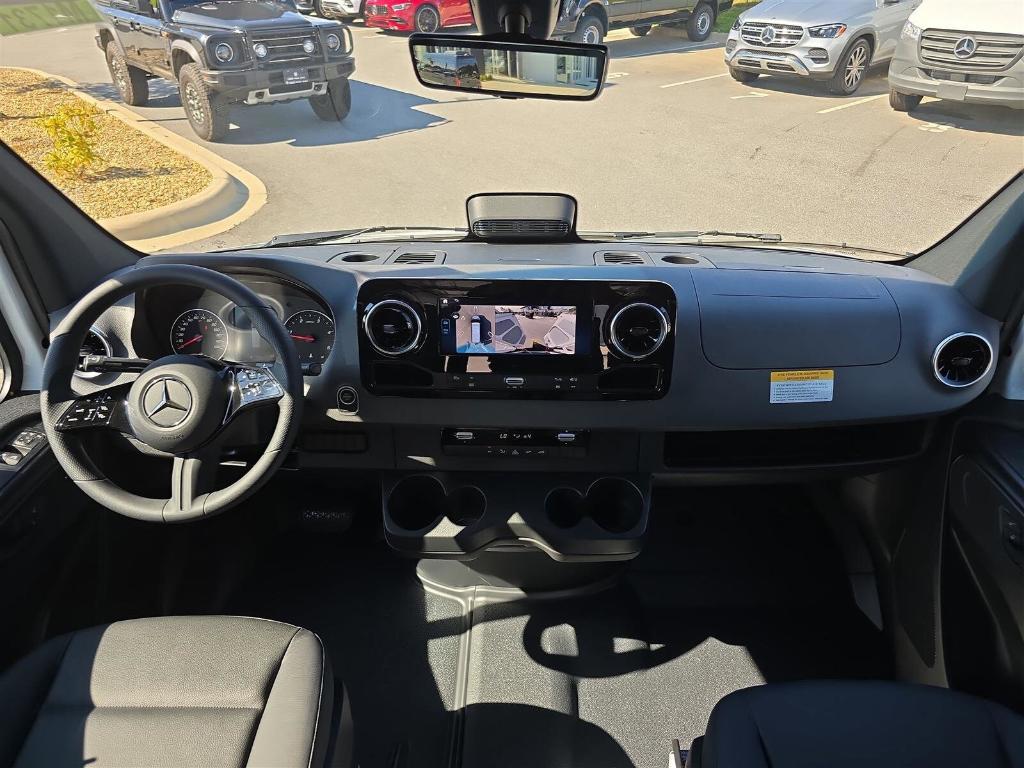 new 2025 Mercedes-Benz Sprinter 2500 car, priced at $66,011