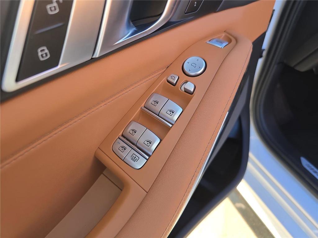 used 2025 BMW X7 car, priced at $77,988