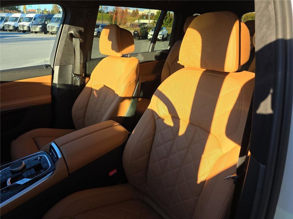 used 2025 BMW X7 car, priced at $77,988