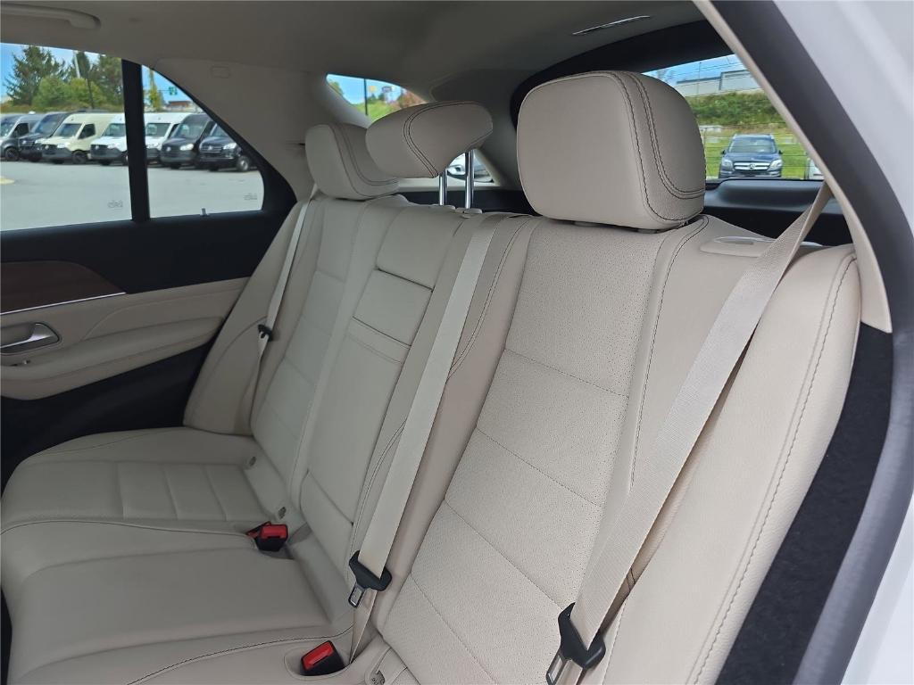 used 2024 Mercedes-Benz GLE 350 car, priced at $57,988