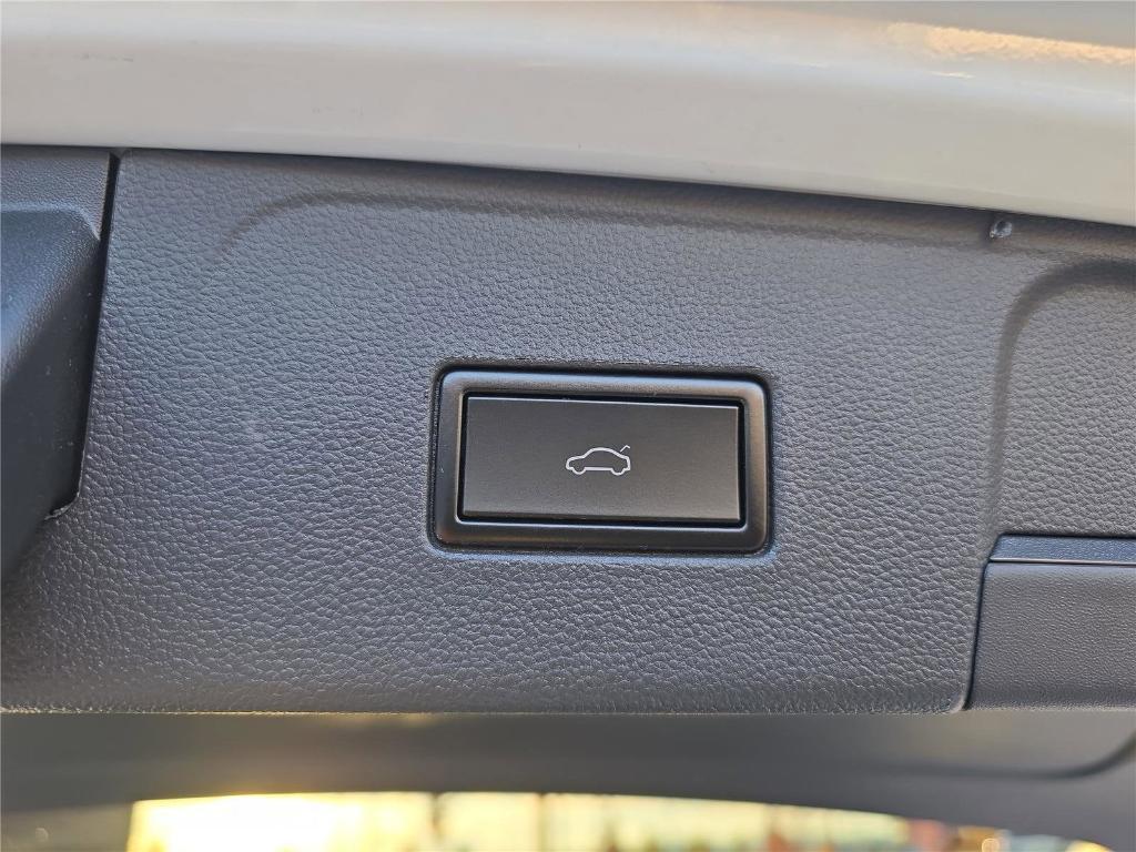 used 2021 Volkswagen Atlas car, priced at $26,647