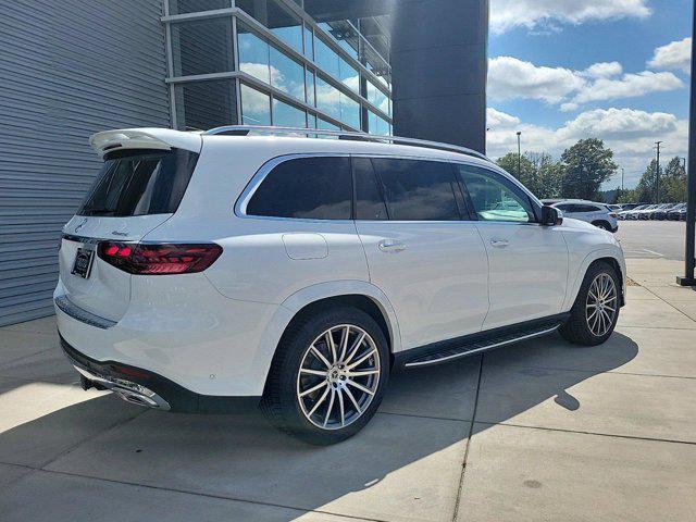 new 2024 Mercedes-Benz GLS 580 car, priced at $128,015