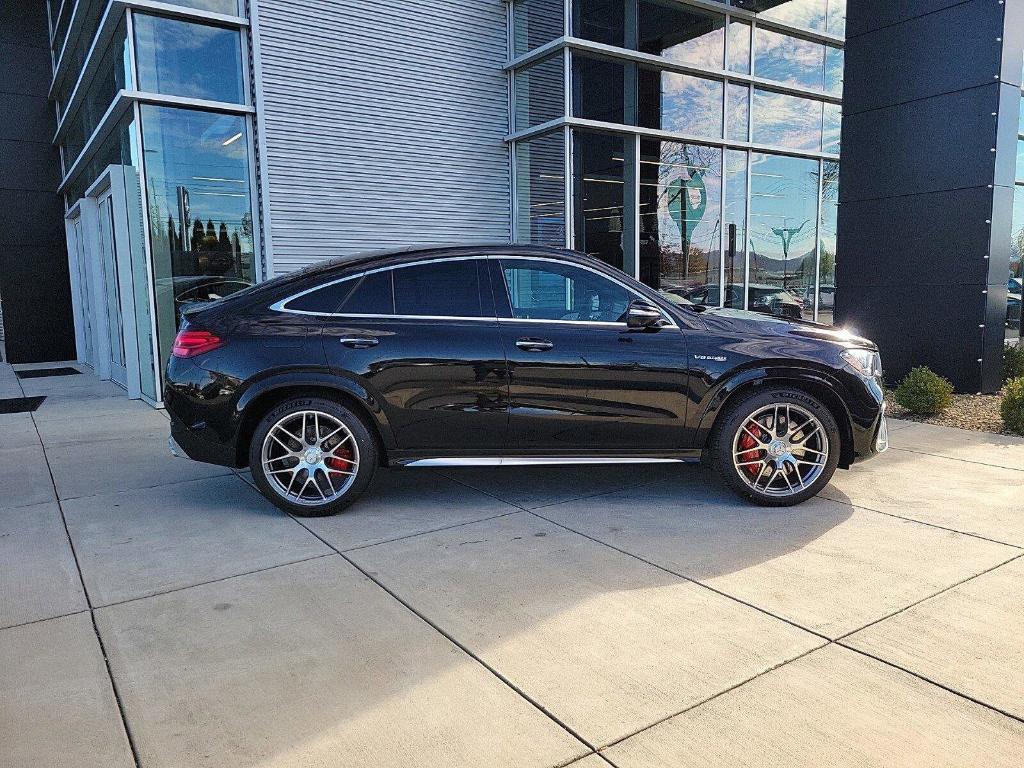 new 2025 Mercedes-Benz AMG GLE 63 car