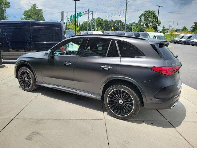 new 2024 Mercedes-Benz GLC 300 car, priced at $67,135