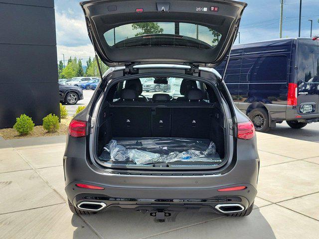 new 2024 Mercedes-Benz GLC 300 car, priced at $67,135