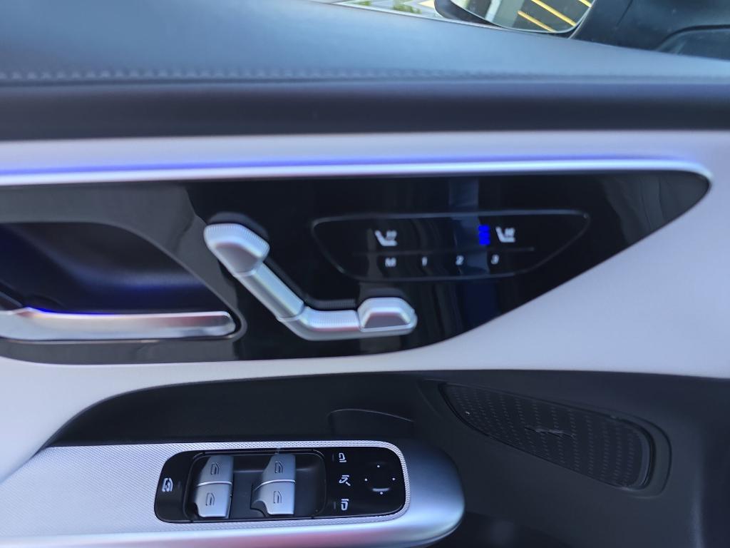 new 2026 Mercedes-Benz GLC 300 car, priced at $60,440