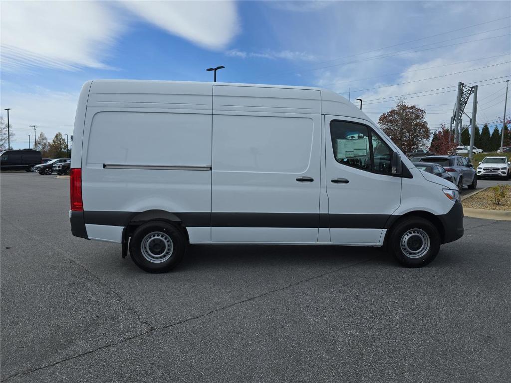 new 2025 Mercedes-Benz Sprinter 2500 car
