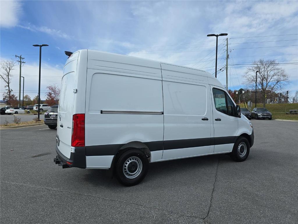 new 2025 Mercedes-Benz Sprinter 2500 car