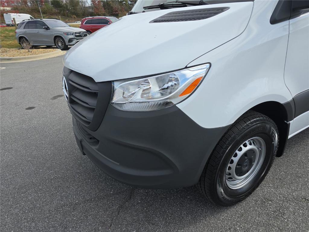 new 2025 Mercedes-Benz Sprinter 2500 car