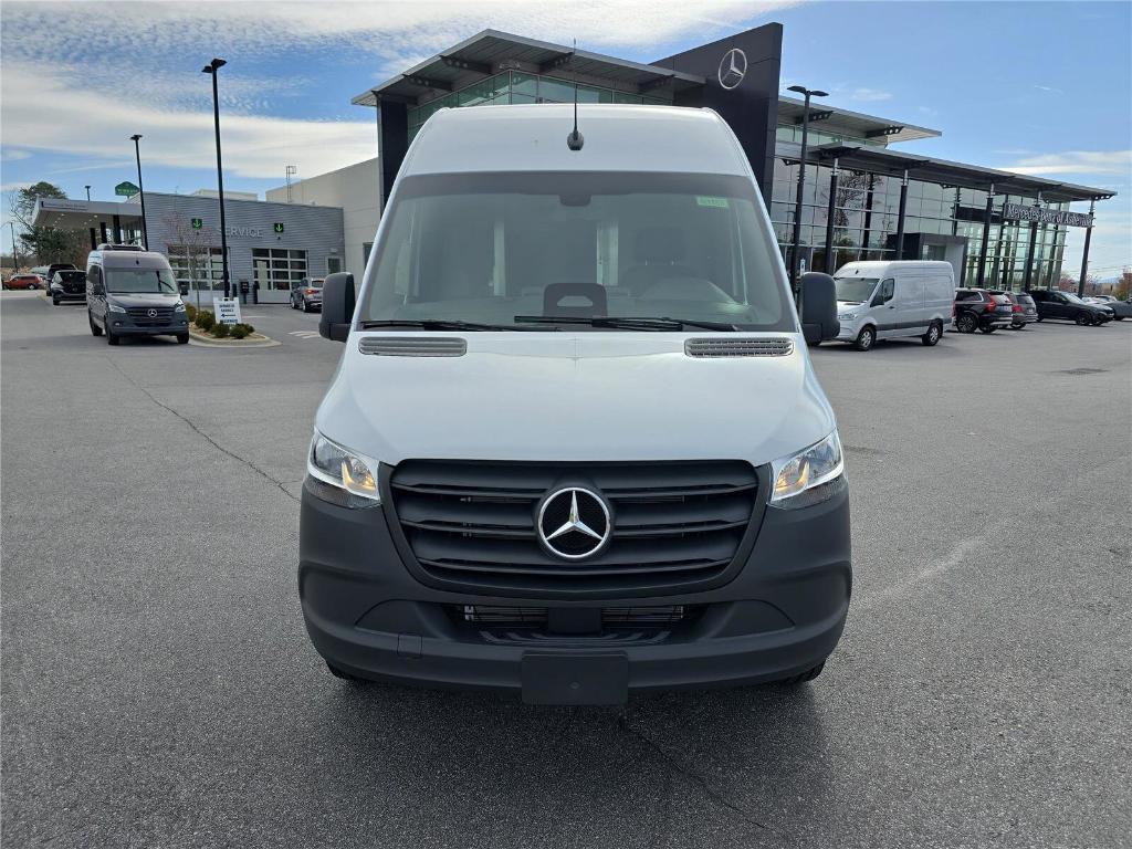 new 2025 Mercedes-Benz Sprinter 2500 car