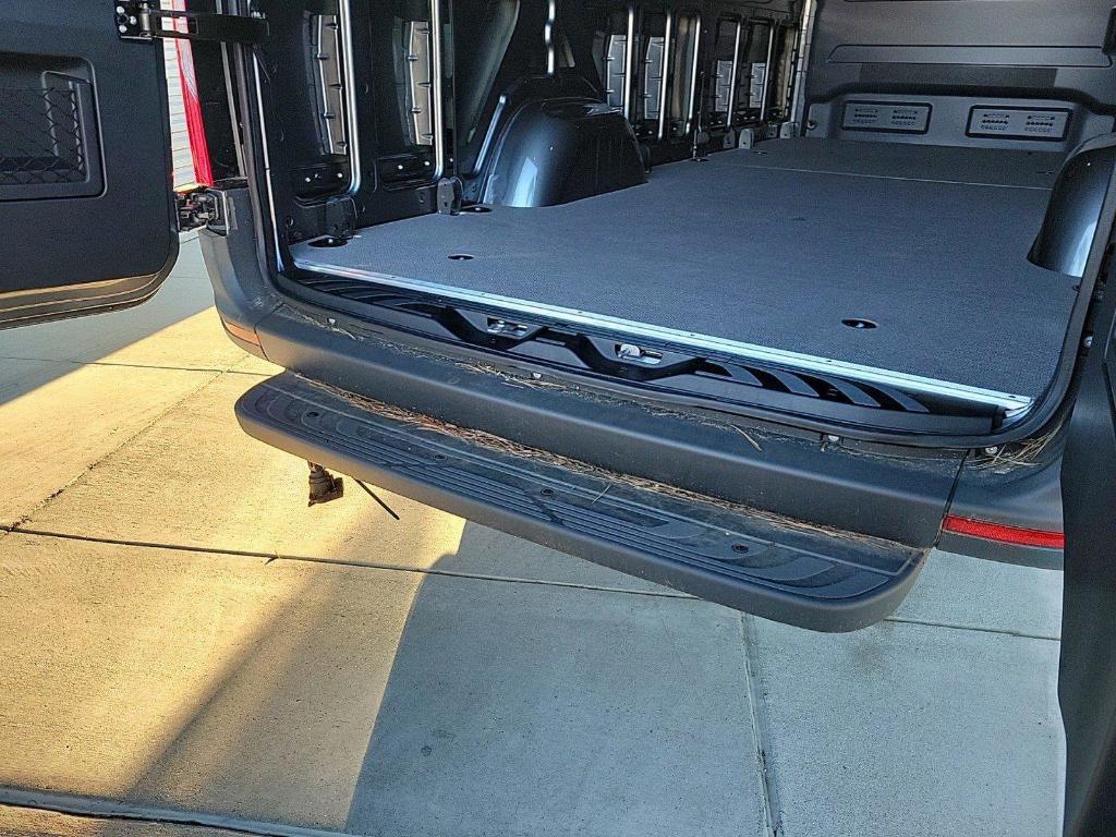 new 2024 Mercedes-Benz eSprinter 2500 car, priced at $89,647