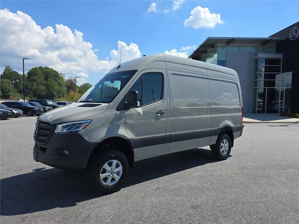 new 2025 Mercedes-Benz Sprinter 2500 car, priced at $79,686