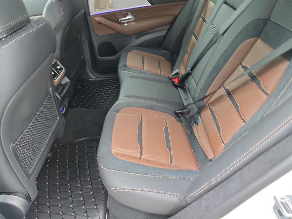 new 2025 Mercedes-Benz AMG GLE 53 car, priced at $96,255